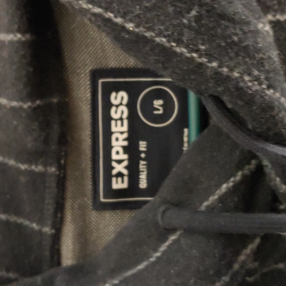 Pullover - Picture 3 of 5